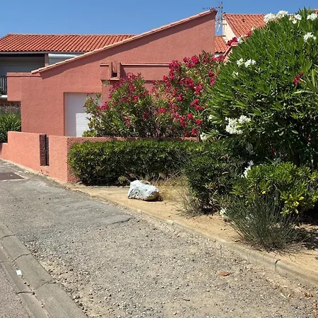 Appartement Sarah Secret Spot Parking 400m Rdc *